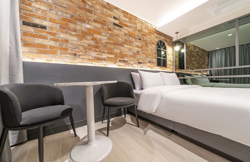 Guri Hotel | Guri Studio 9