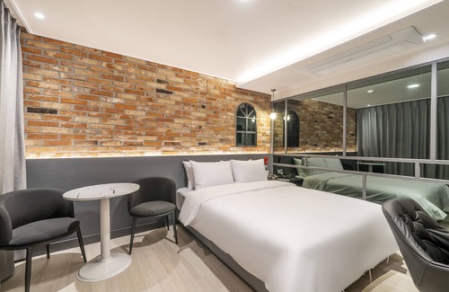 Guri Hotel | Guri Studio 9