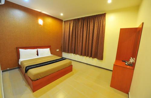 George Town Hotel | Gurney Inn