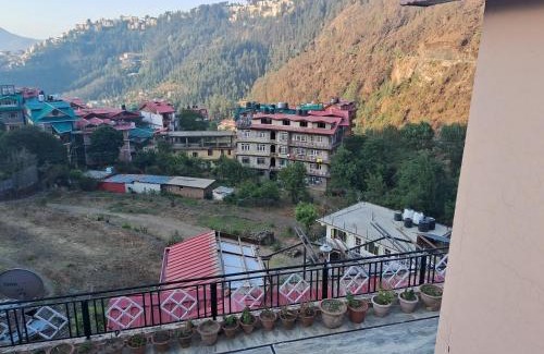 Shimla House | Gursimrat Homestay
