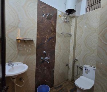 Ayodhya House | Guru Kripa Guest House