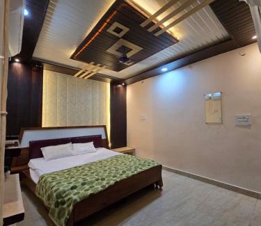 Ayodhya House | Guru Kripa Guest House