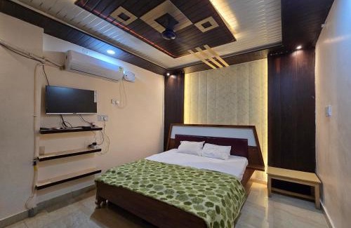 Ayodhya House | Guru Kripa Guest House