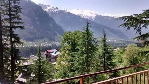 New Manali Hotel | Guruchhaya hotel and cottages