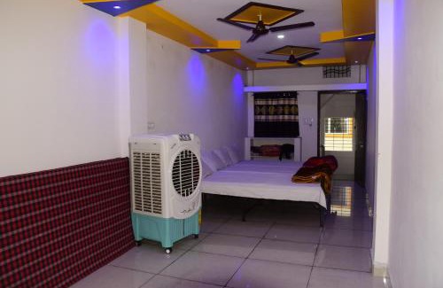 Ujjain House | Gurudham Guest house