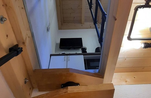 Waldshut-Tiengen Apartment | Gutenberg tower, 18 sqm, 3 floors, max. 2 people