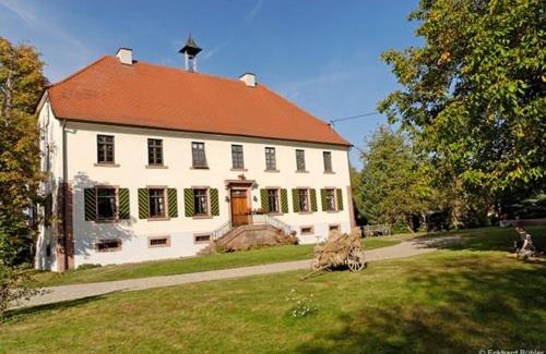 Neuried Apartment | Gutshof Ottenweier Hof
