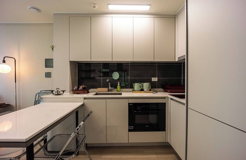 Suyeong-Gu Apartment | Gwangan Korean Traditional summer
