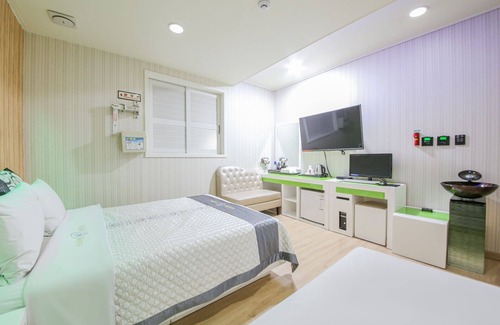 Gwangsan-gu Hotel | Gwangju Cheomdan Suwan