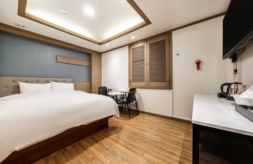 Gwangju Hotel | Gwangju Gonjiam M