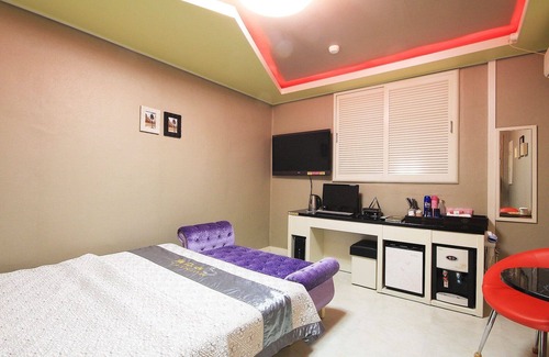 Seo-Gu Hotel | Gwangju Sangmu Q