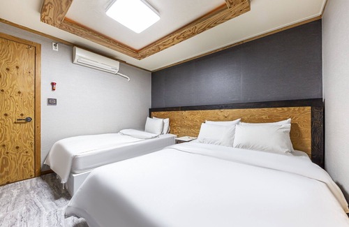 Chunghung Hotel | Gwangju Sinandong Hotel Napoli