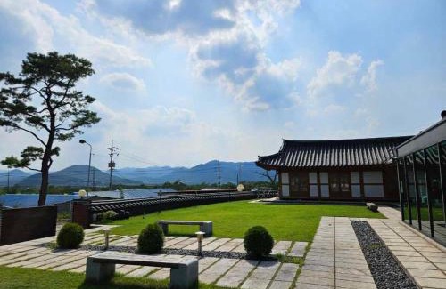 Gyeongju House | Gyeongju Hwarangroo