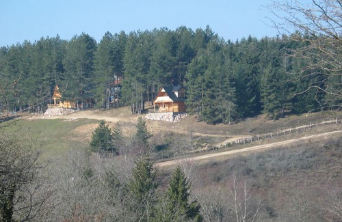 Le Creusot Ski Chalet | Hébergement de la Promenade