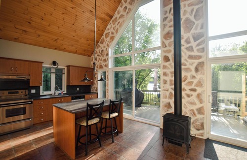 Inverness House | Hôtel à la maison - Beaufranc chalet