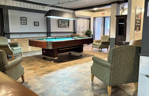 Pointe-au-Pic Apartment | Hôtel à la maison - Le Manoir #1