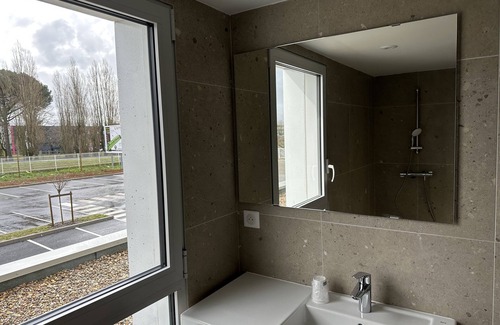 Chauray Hotel | Hôtel AKENA Chauray Niort
