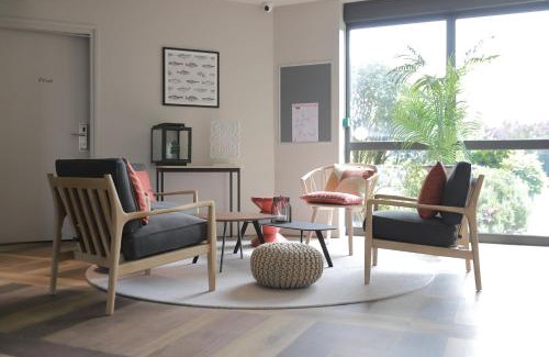 La Riviere-Saint-Sauveur Hotel | Hôtel Antares & Spa
