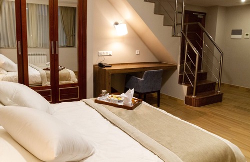 Toudja Hotel | Hôtel Auberge des Sources