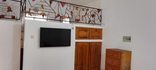 Saly Bed & Breakfast | Hôtel bar tamou baobab