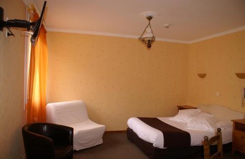 Bagneres-de-Luchon Hotel | Hôtel Céleste