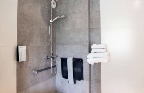 Muire - Haubette Hotel | Hôtel Campanile Reims Ouest - Tinqueux