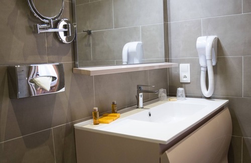 Mouans-Sartoux Hotel | Hôtel CasaBella