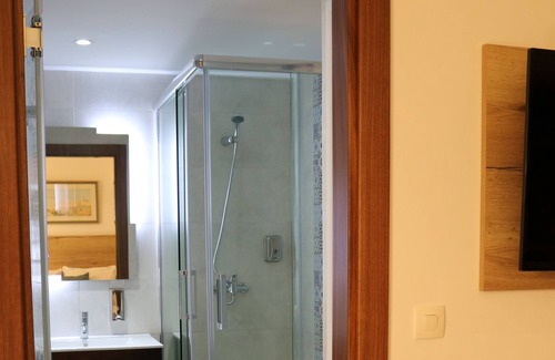 Algiers Hotel | Hôtel DAR DIAF SAADA