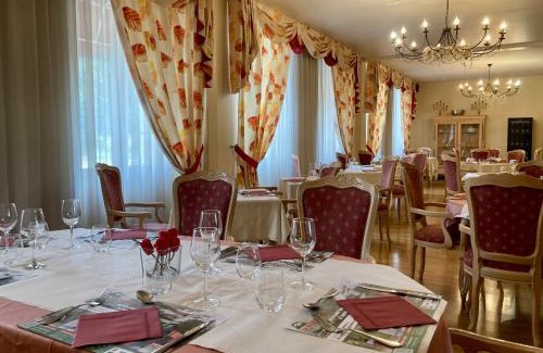 Saint-Dizier Hotel | Hôtel De Champagne