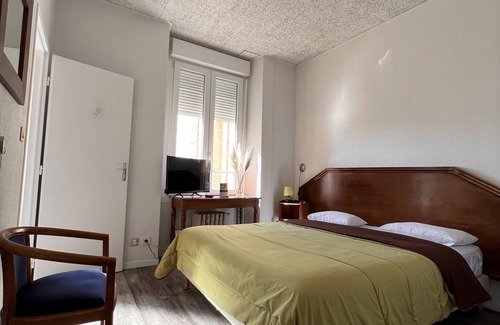 Saint-Dizier Hotel | Hôtel De Champagne