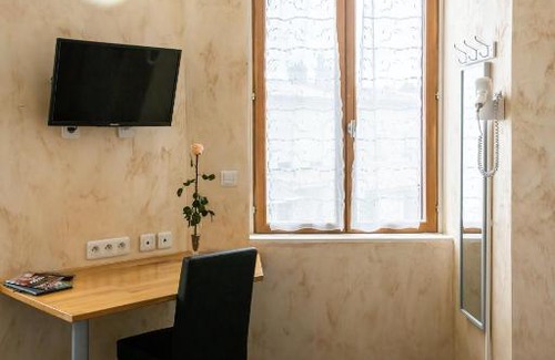 Latresne Hotel | Hôtel de la Gare