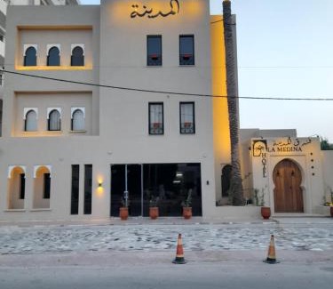 Nouakchott Hotel | HÔTEL DE LA MEDINA