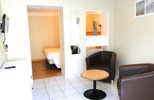 Blonville-sur-Mer Hotel | Hôtel De La Mer - Deauville Blonville - Boutique Hôtel de charme vue Mer ou Campagne - Accès direct plage