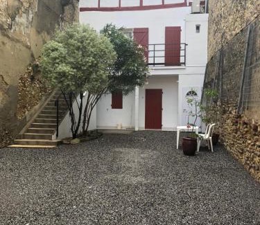 Saint Sever Hotel | Hôtel Des Arceaux