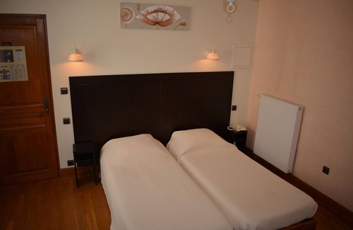 Castelnau-de-Montmiral Hotel | Hôtel des Consuls