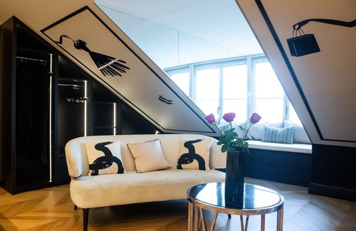 Chaussee-d'Antin Hotel | Hôtel Dress Code