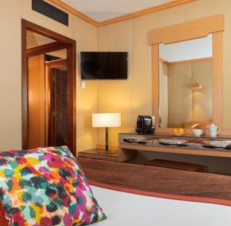 Lons-le-Saunier Hotel | Hôtel du Béryl, Lons-le-Saunier