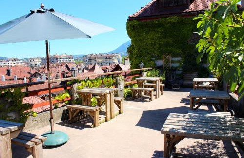 Annecy Old Town Hotel | Hôtel du Château