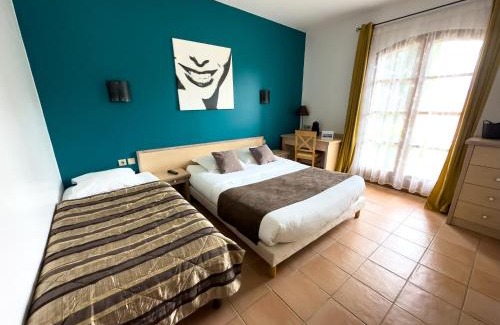 Saint-Jean-le-Centenier Hotel | Hôtel et Restaurant Logis Le Mas de Mon Père