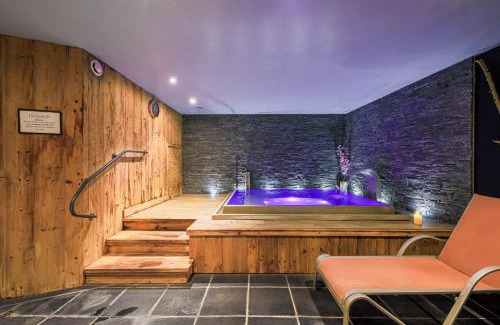 Correncon-en-Vercors Hotel | Hôtel et Spa les Clarines