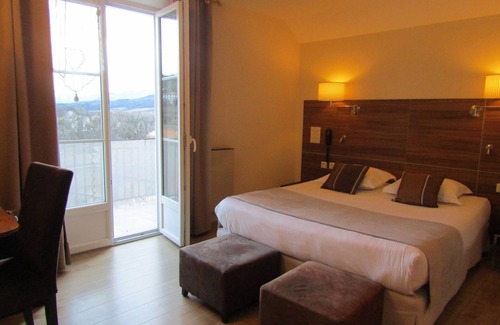 Serres Hotel | Hôtel Fifi Moulin