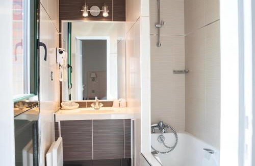 Plaisir Hotel | Hôtel Garabel