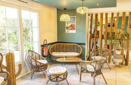 Marennes Hotel | Hôtel ibis Styles Marennes Oleron