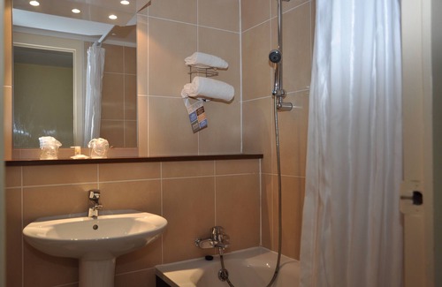Montivilliers Hotel | Hôtel Inn Design Le Havre Nord Montvilliers