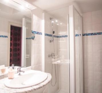 Saint-Jean-Pied-de-Port Hotel | Hôtel Itzalpea