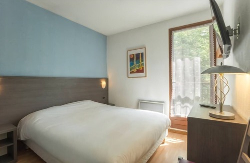 Saint-Genis-les-Ollieres Hotel | Hôtel La Cascade