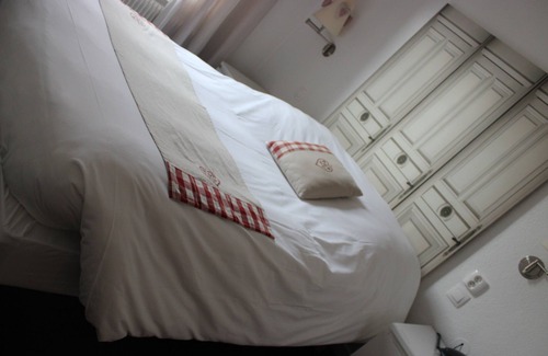 Barr Hotel | Hôtel La Maison Rouge