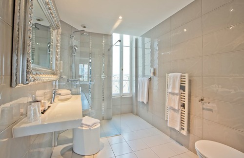 Jean-Medecin Hotel | Hôtel La Villa Nice Victor Hugo