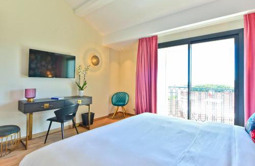 Antibes City Centre Hotel | Hôtel La Villa Port d'Antibes & Spa