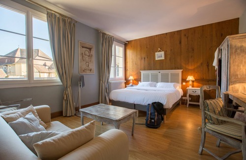 Beaulieu-sur-Dordogne Hotel | Hôtel Le Beaulieu
